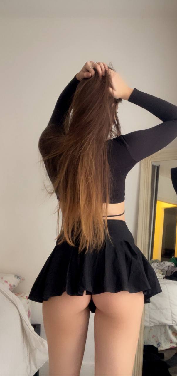 Photo Lola La Fleur in Lunyan