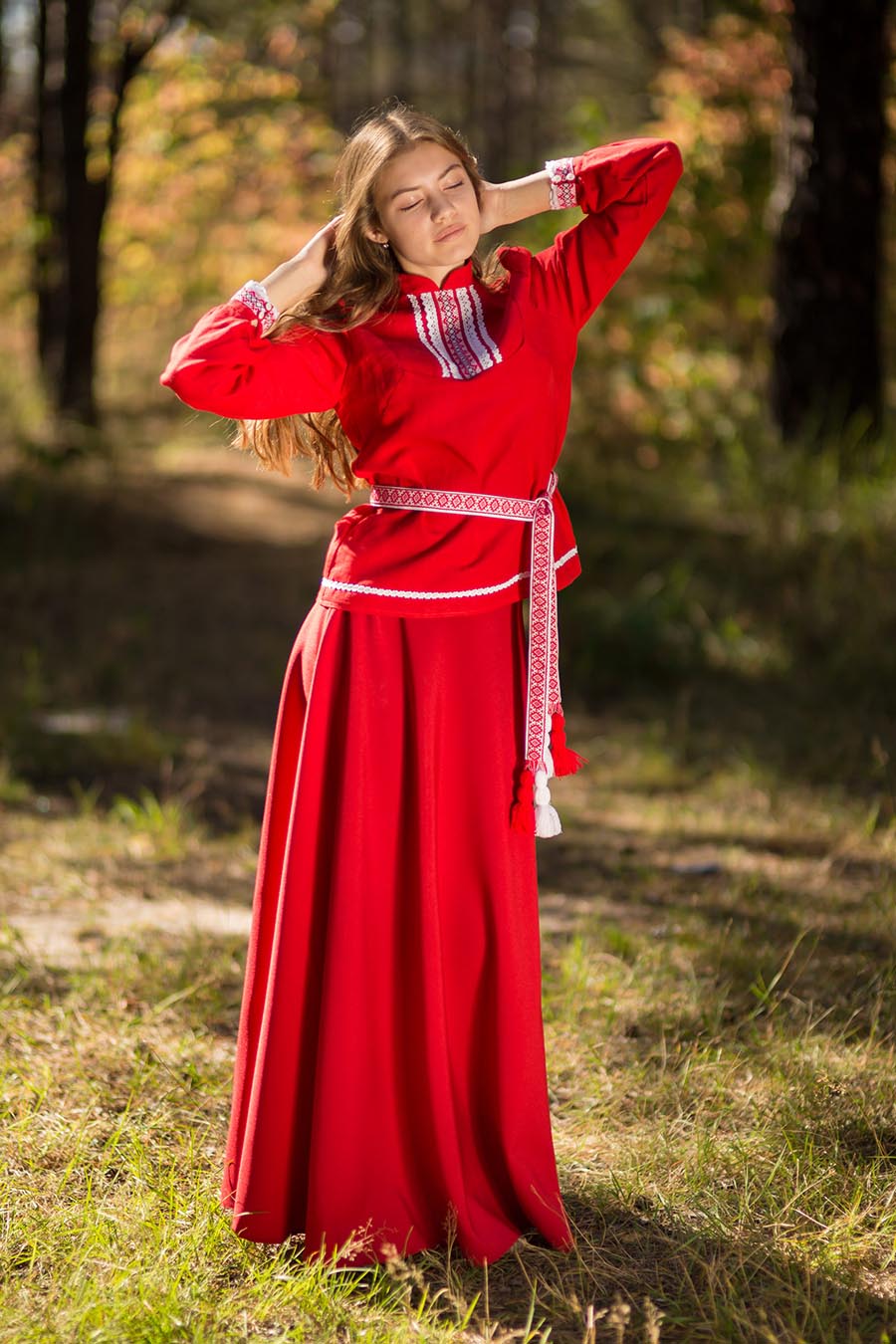 Underwear Women in Slavic costumes in Lunyan